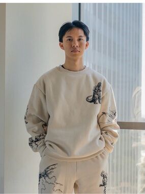 NWOT Godzilla Men's Crewneck Sweatshirt in Cream with Graphic Detail